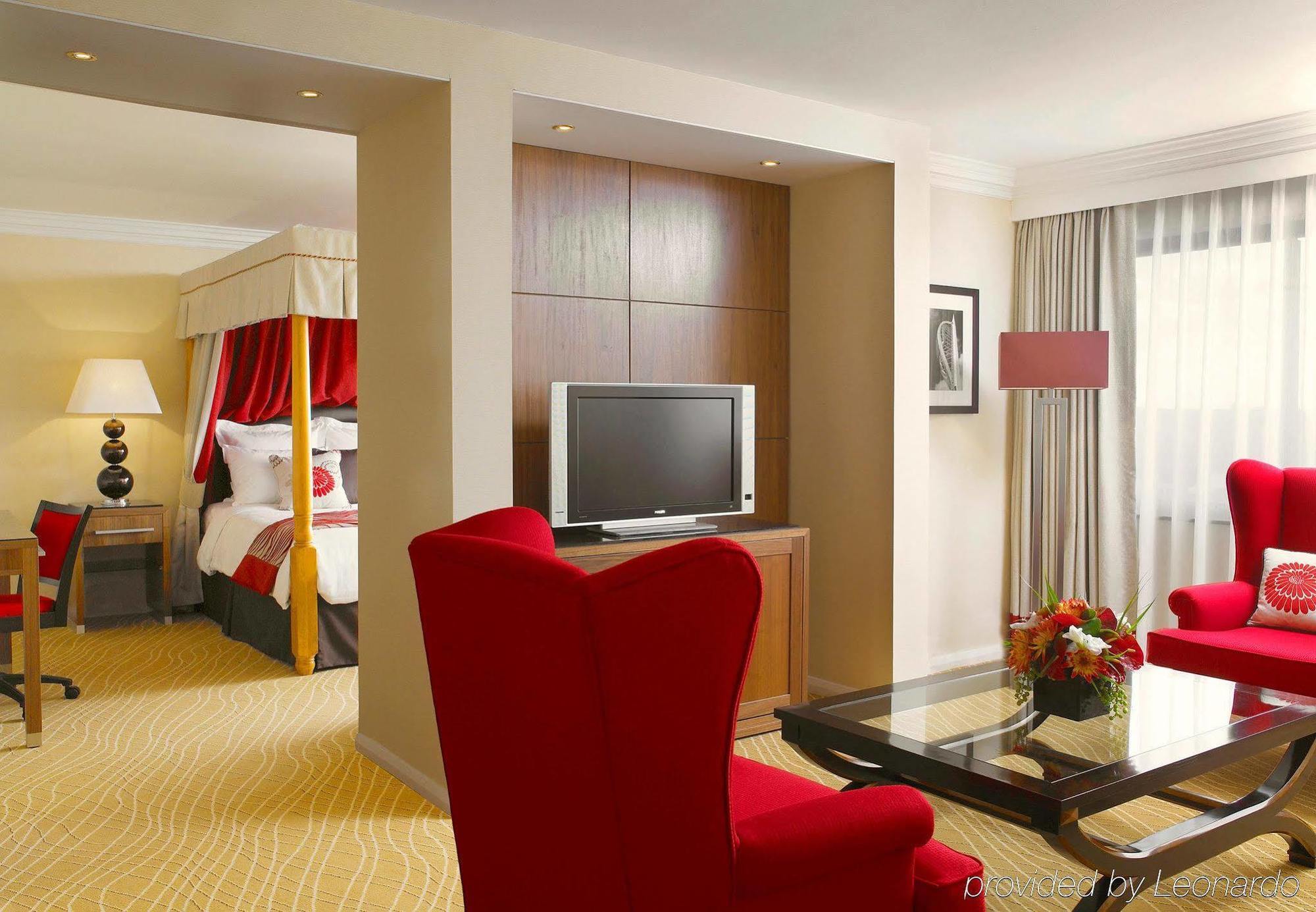 Portsmouth Marriott Hotel Exterior foto